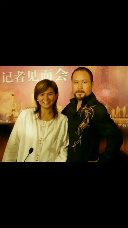 歌手张镐哲,妻子病逝后至今未婚,一直与独生女儿相依为命