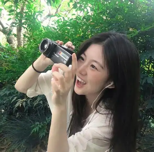 zao-luusii头像 太爱啦!