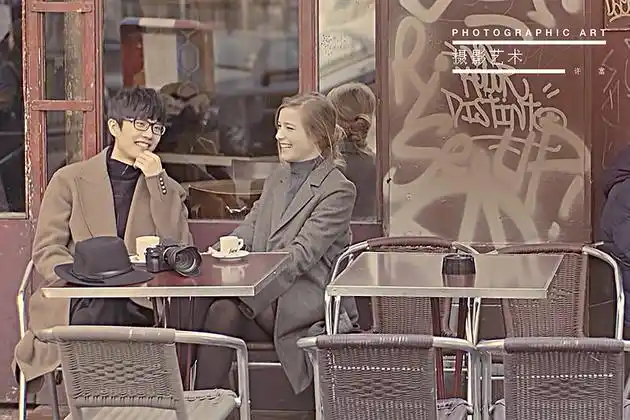 许嵩新曲摄影艺术mv首发献荧幕初吻