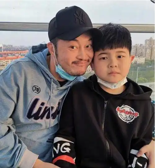 明星胡可的儿子长大后事什么样子呢?