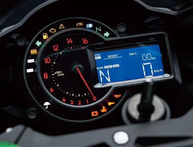 kawasaki川崎h2 新款200匹马力怪兽 摩托