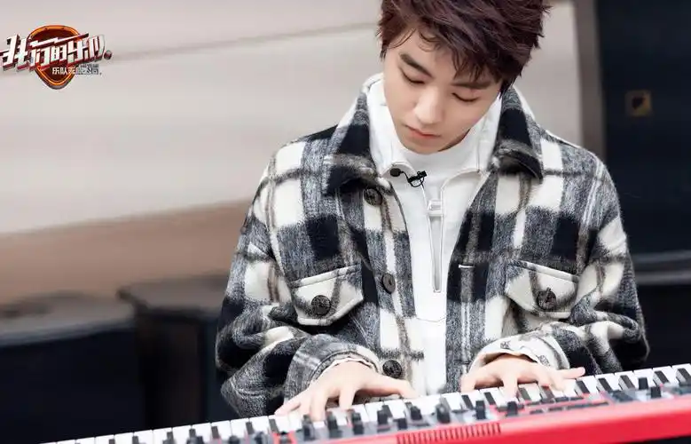 王俊凯×《我们的乐队》01期 - 堆糖,美图壁纸兴趣社区