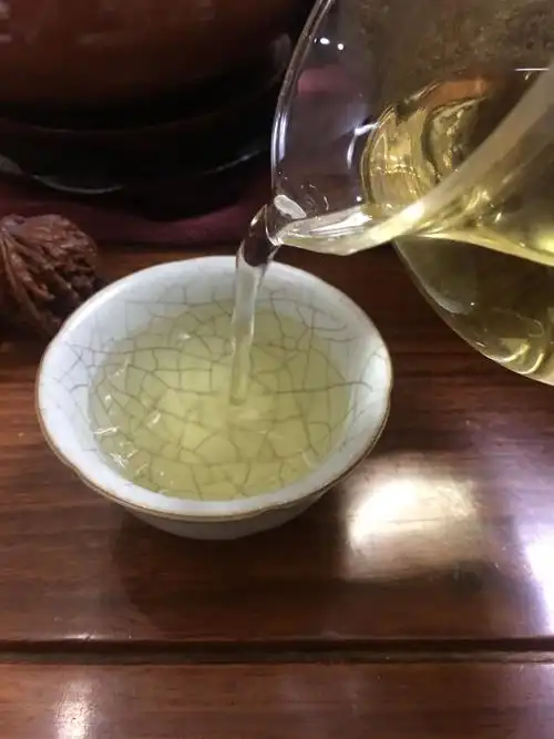 为什么茶叶能煮着喝,却不能久泡?