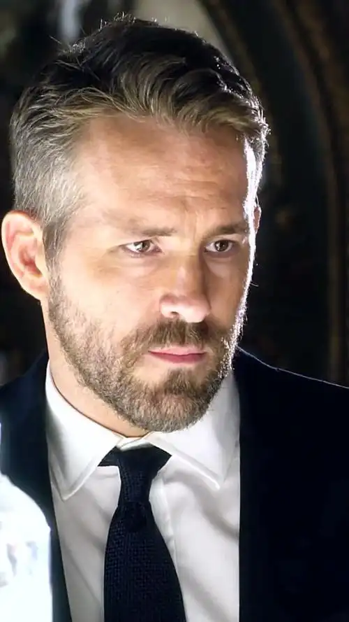 也不知道是我的问题还是什么,我感觉欧美人留胡子,就是比亚洲人好看