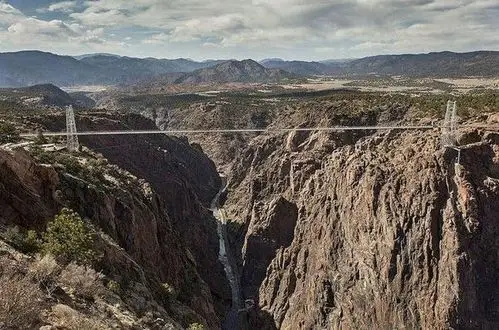 世界最恐怖的6座桥梁,最后一个在中国,被誉为世界第一高悬索桥