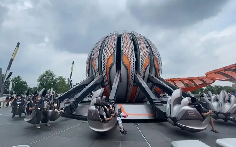 迪士尼-喷气背包飞行器(速度是真的快,高度可以自己控制的哦～)