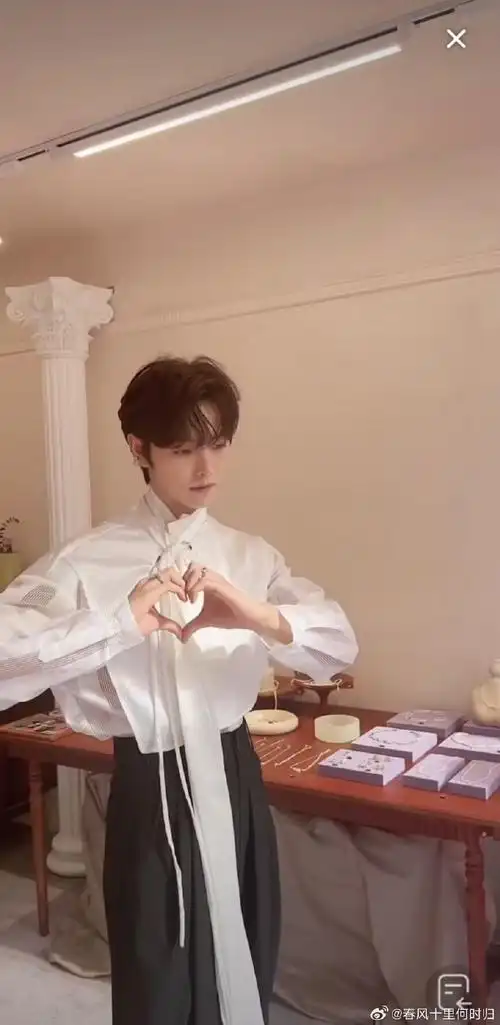 向全世界安利肖宇梁##肖宇梁旦脸武生##肖宇梁