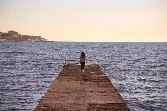 一个内心的强大的人,往往无畏孤独,甘于寂寞