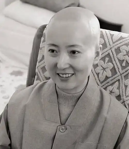 陈晓旭:出生前就知是"黛玉"命?放弃家产出家,如今怎样了?