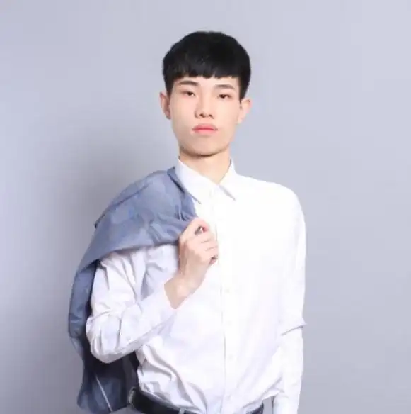 吃鸡主播靠女装一夜成名虎牙鲨鱼在线换装网友蔡明