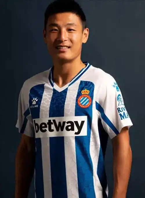 武磊:中国足球新希望!