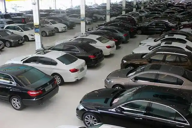 目前,中国已经成为了世界上最大的汽车市场,不管产量还是销量均为世界