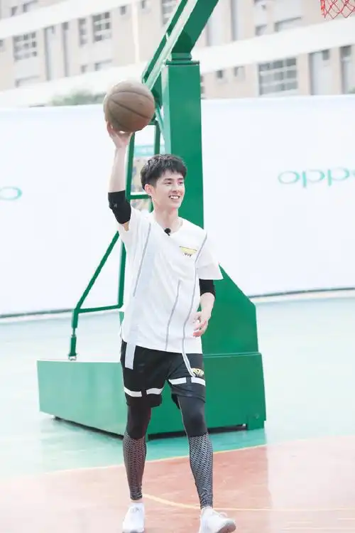 刘昊然高能少年团第十一期图片