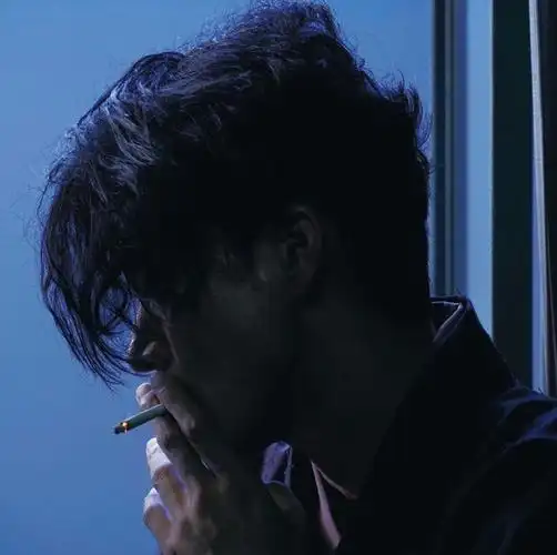 有没有抽烟黑白的男生头像? - 知乎