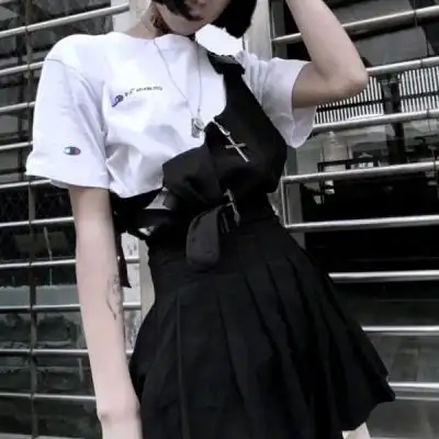 林凌/jk女/人间是你/愿喜_女生头像_我要个性网