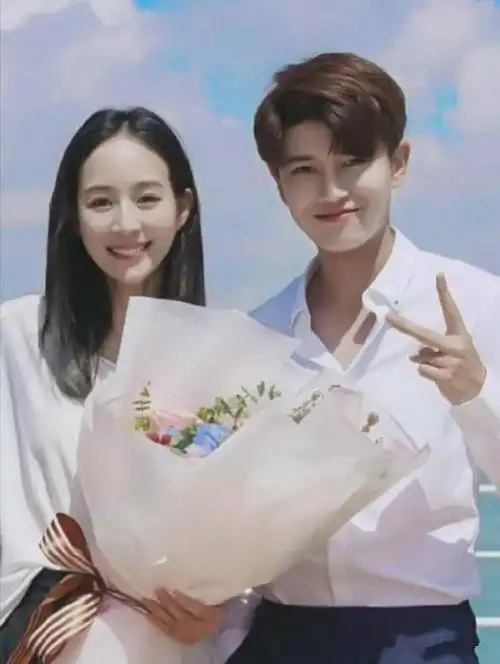 与任嘉伦组cp的女星谁最般配?李曼第八,杨紫第二,景甜排第几?