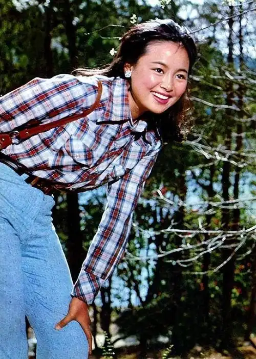 张瑜:曾经风靡大江南北,66岁无儿无女,离婚后还是喜欢前夫