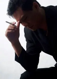 抽烟男人图片免费下载,抽烟男人设计素材大全,抽烟男人模板下载,抽烟