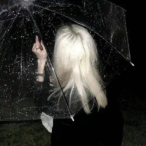 ins风高级感暗黑背景图676767 | 夜空是包裹光明的布,繁星是