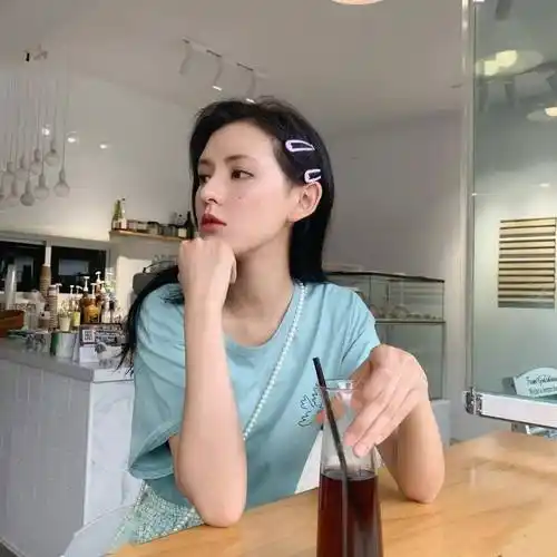 微信头像张予曦