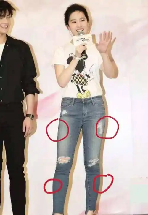 刘亦菲的牙,殷桃的痣,打了多少"滤镜"女星的脸_刘诗诗_迪丽热巴_郝蕾