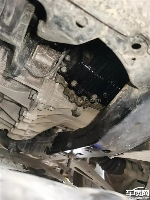 别克昂科威变速箱漏油希望厂家协助解决