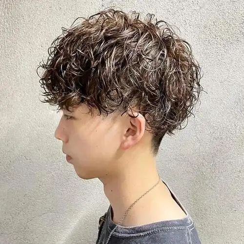 最火男发15款,背头烫发小寸头,想不帅都难|发型|男士发型|发尾|挑染