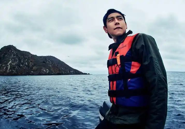 彭于晏的逆袭之路,你以为是一路坦途,其实背后另有秘密_阿信_电影_小