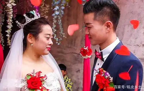 皖北农村办大席大菜丰富诱人流口水,新人婚礼充满浓浓喜庆