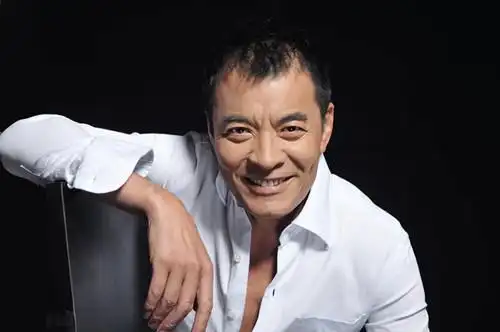 图集刘威,1957年10月16日出生于吉林省长春市,中国影视演员.