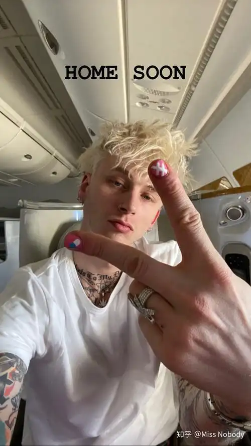 怎么评价machine gun kelly这位白人rapper?