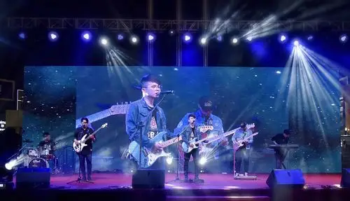 乐队演出,乐队适合什么场所演出呢,市场部和推广部策划部