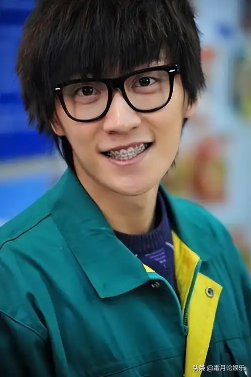 乔任梁断臂倒吊图片(28岁的乔任梁惨死别墅死亡真相)