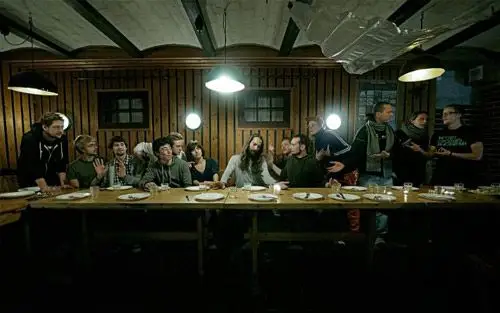 《最后的晚餐》,模仿:kiran mccandless