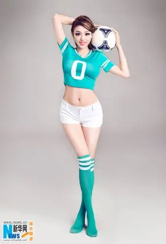 90后吴婷私照(图)