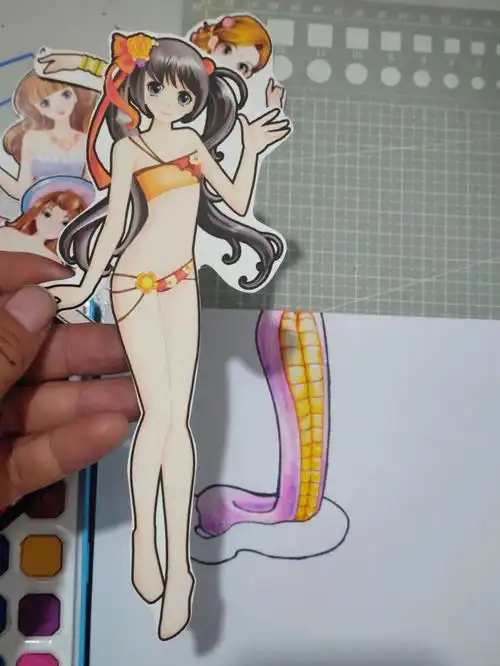 变成蛇女吧小公主们