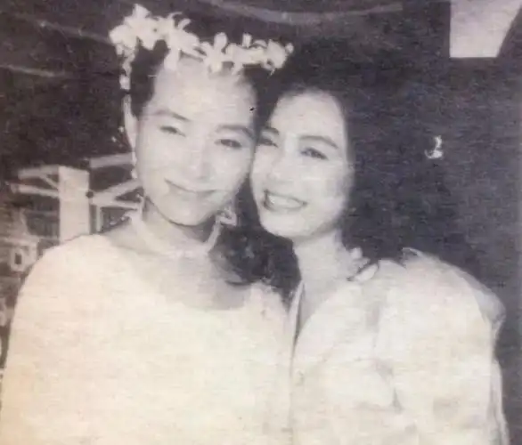 叶童与钟楚红"不一般的关系"