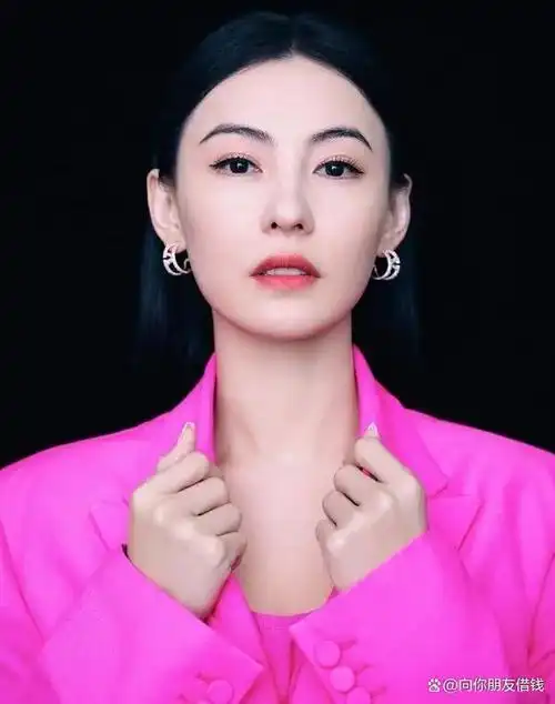 提到张柏芝,人们脑海中浮现的是那个美丽动人,演技精湛的女演员.