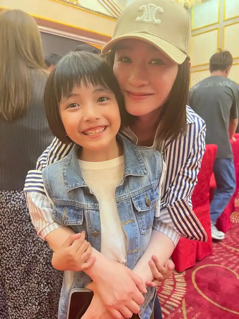 我们的日子电视剧 #演员李洛伊  #记录成长的每一个瞬间  - 抖音