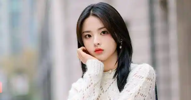 黄子韬感情?杨超越划水太多?刘亦菲很佛系?倪妮要翻身?