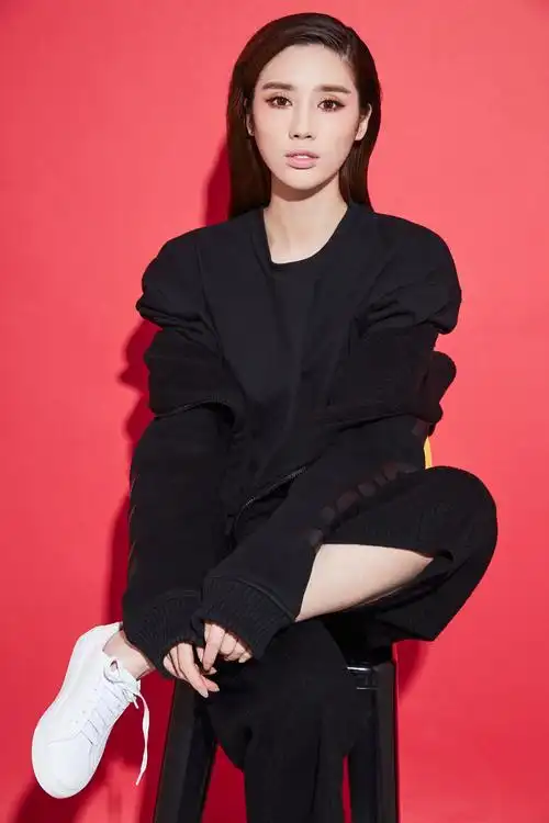 李乔丹-图集-艺人-光线易视