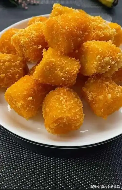 早餐美食之脆皮香蕉,香味浓郁,外脆里软,吃完一整天身心俱畅