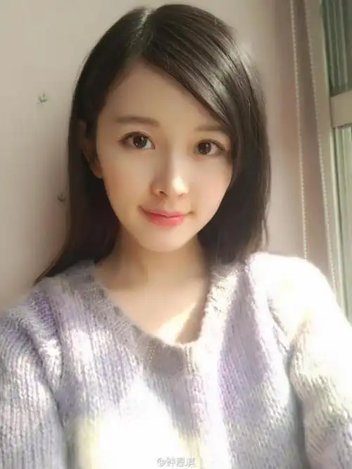 南昌大学校花钟恩淇
