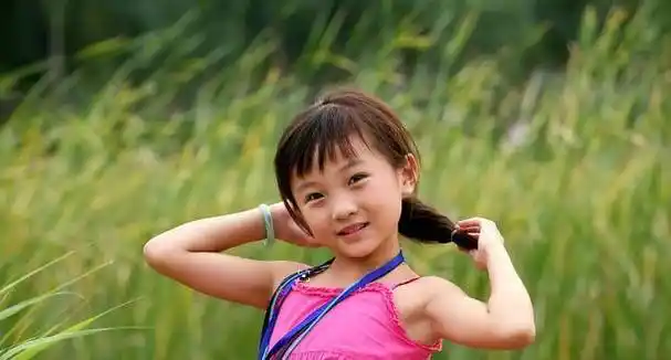 9岁女孩奥运会假唱,被美媒称为十大丑闻,12年过去她过得怎样了_林妙可