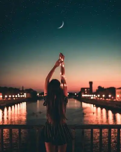 最心酸委屈的伤感句子,深情虐心,看了想哭!