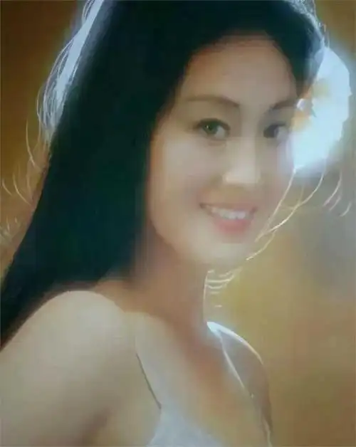 王姬:儿子自闭症,女儿不婚,被朋友骗光积蓄,如今婚姻也成谜!