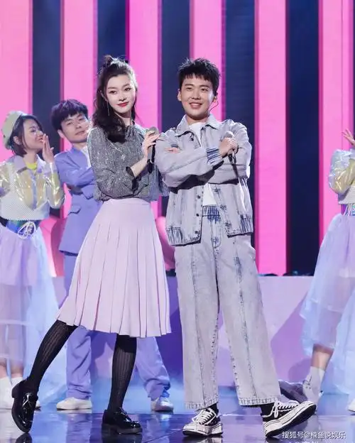 宋轶郭麒麟终于同台,合体录制综艺cp感好足,梦回《赘婿》情节_苏檀儿