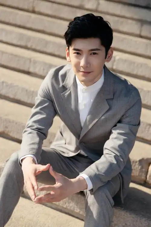 刘芮麟图片 刘芮麟帅气活动照图片,明星,帅气,帅哥,刘芮麟,大陆男明星