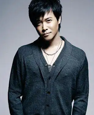 姓名:陈思成英文:昵称:性别:男生日:1978-02-22星座:双鱼座血型:o型