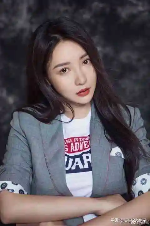 arecentphotoofliuyan38wasexposedandthenetizenwasconf